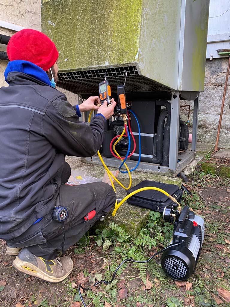 pose de pompe à chaleur